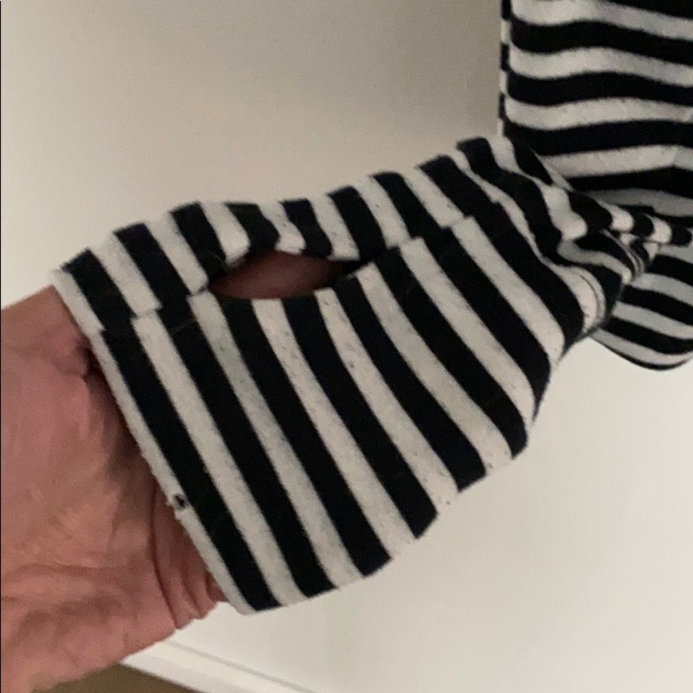 Long sleeve striped shirt - Picture 2 of 3
